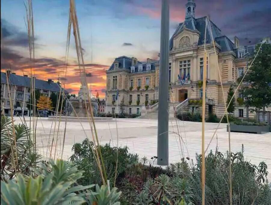 Maisonette Avec Jardin Evreux Luaran gambar